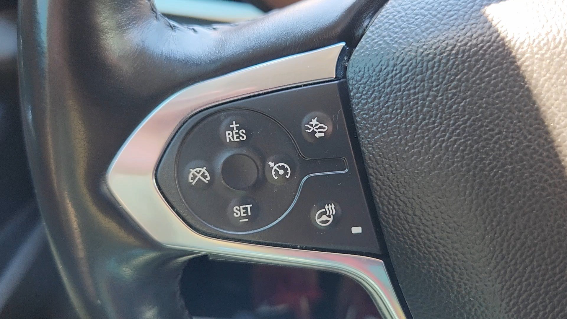 2018 Chevrolet Traverse High Country - Photo 12