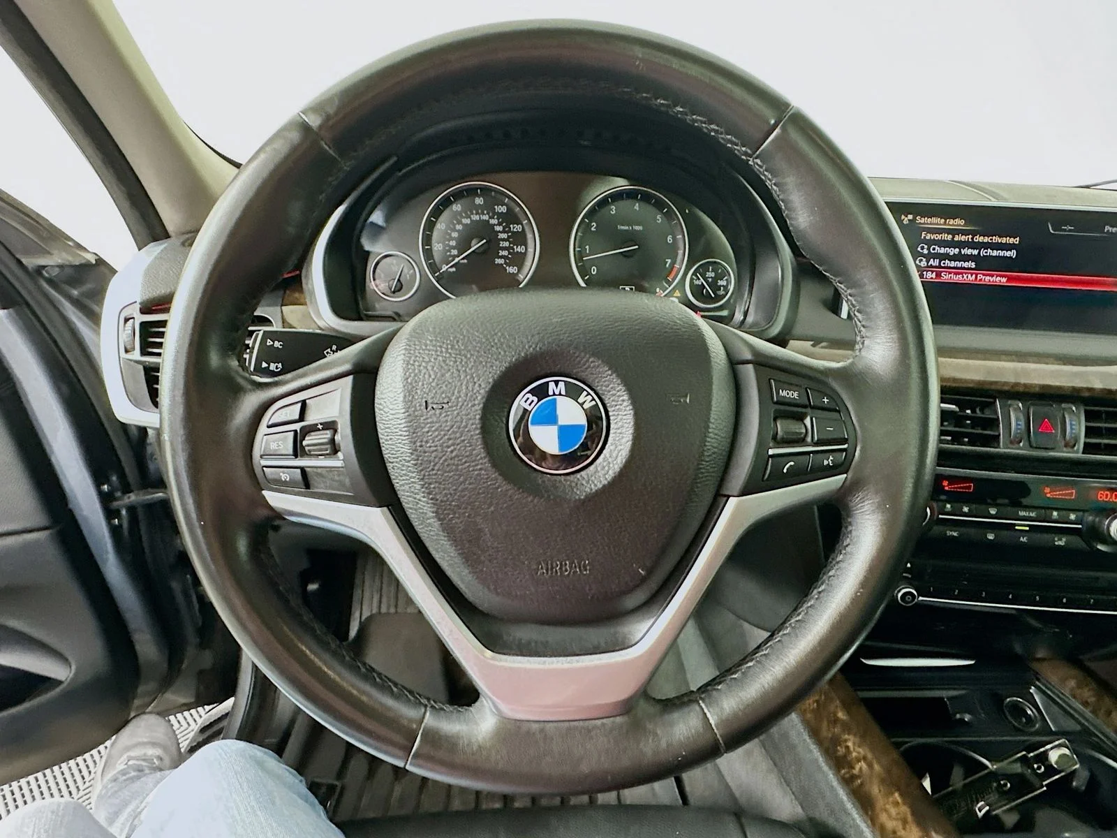 Used 2016 Gray BMW xDrive35i image 11