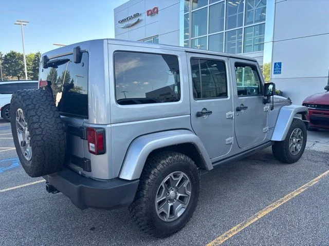 Used 2017 Jeep Wrangler Unlimited Rubicon with VIN 1C4BJWFG0HL517712 for sale in Shakopee, Minnesota