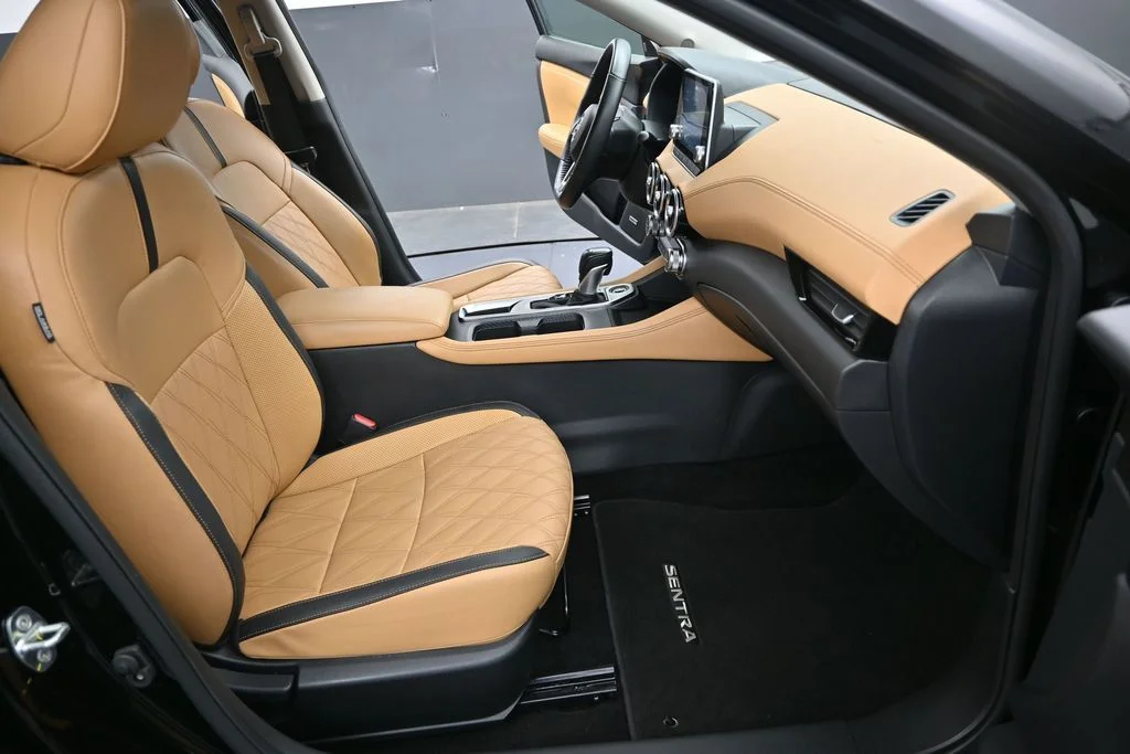 Used 2025 Black Nissan SV image 30