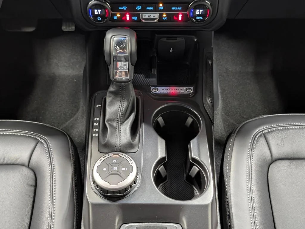 New 2026 Shadow Black Ford Outer Banks® image 7