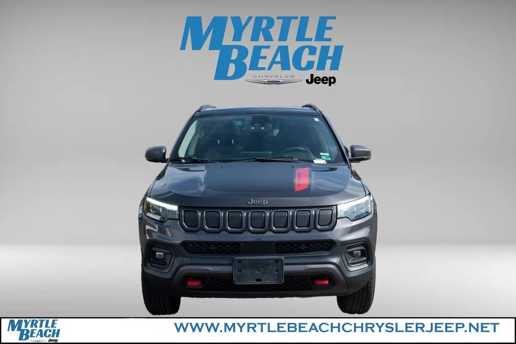 Certified Used 2022 Granite Crystal Metallic Clearcoat Jeep Trailhawk image 9