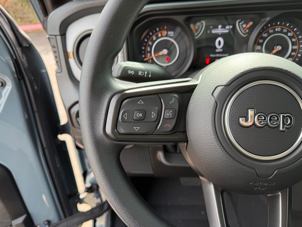 New 2026 Anvil Clear-Coat Exterior Paint Jeep Sport image 16