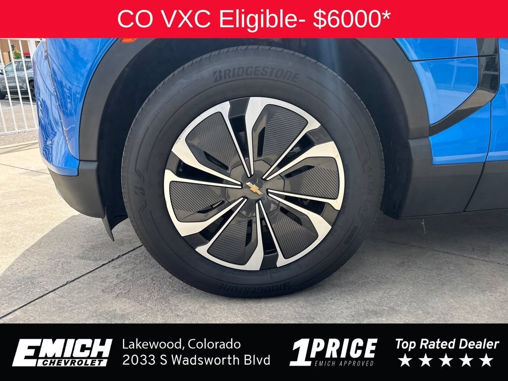 Used 2024 Riptide Blue Metallic Chevrolet LT image 23
