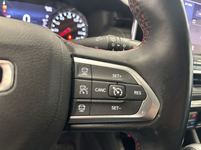 Used 2022 White Jeep Trailhawk image 25