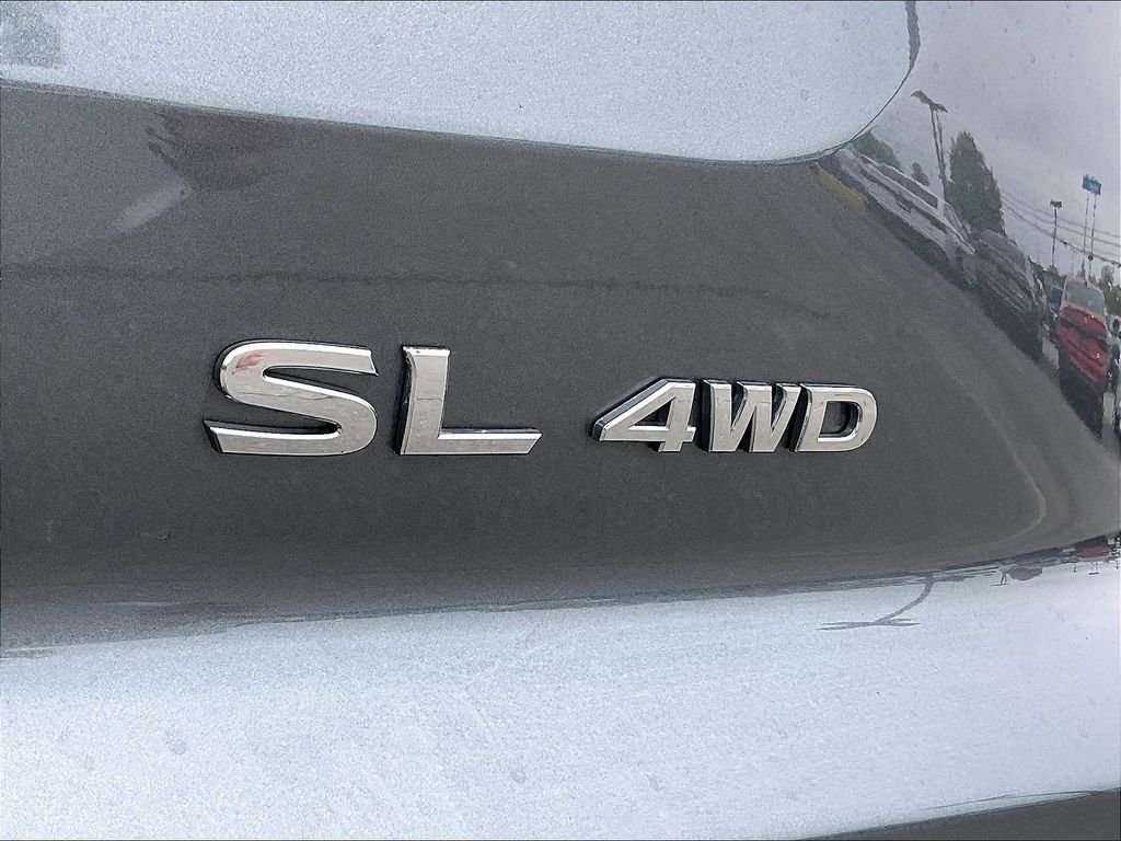 Used 2024 Gun Metallic/Super Black Nissan SL image 28