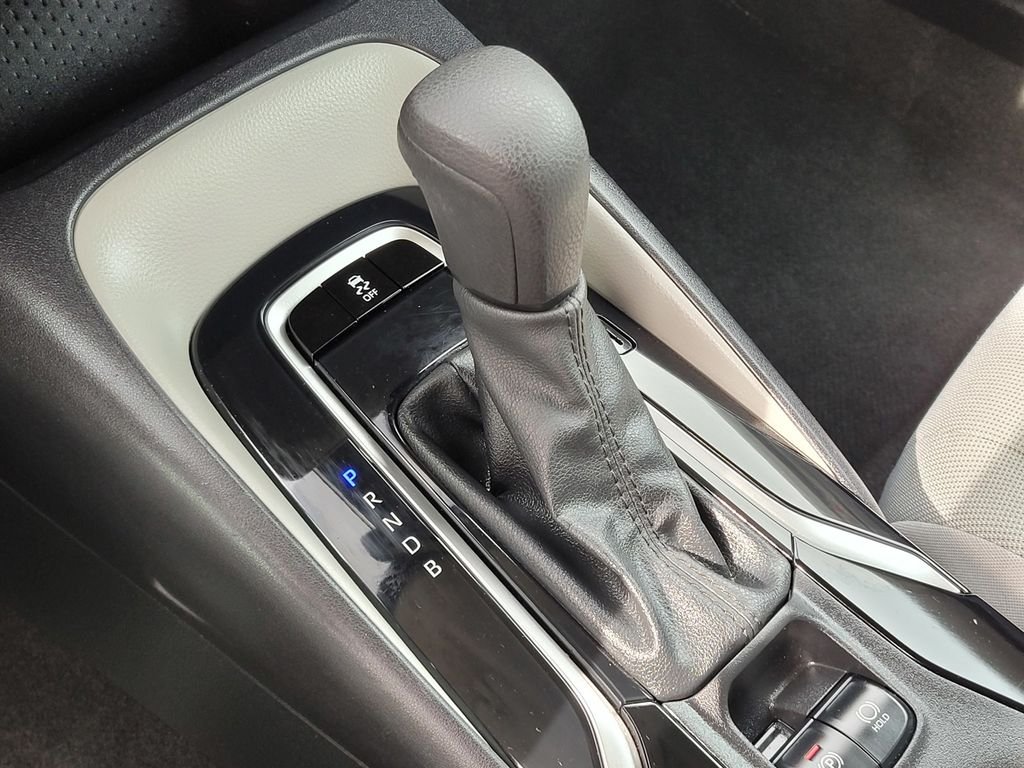 2022 Toyota Corolla LE - Photo 22