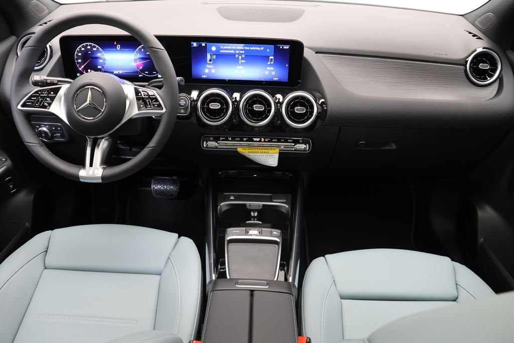 Certified Used 2026 Polar White Mercedes-Benz GLA 250 image 18