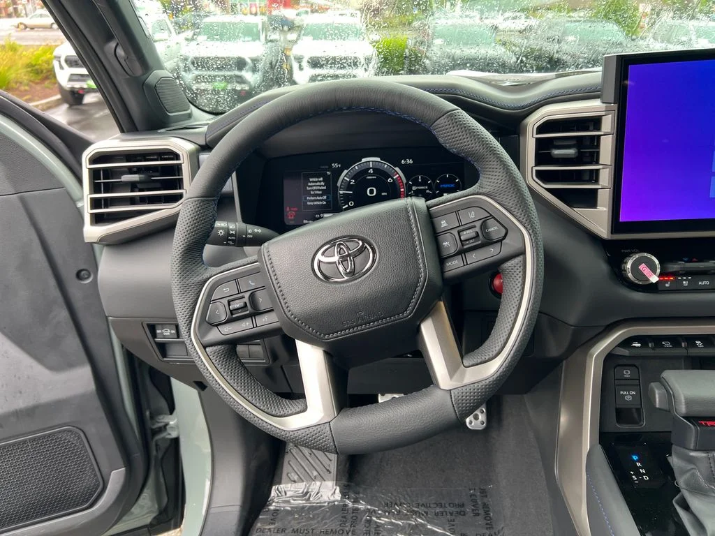 New 2026 Lunar Rock Toyota Platinum image 21