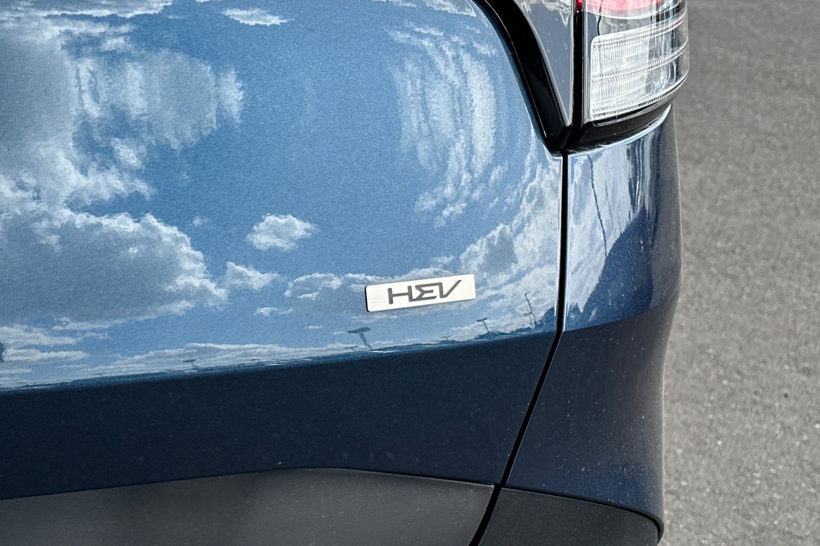 Used 2023 Blue Kia EX image 32