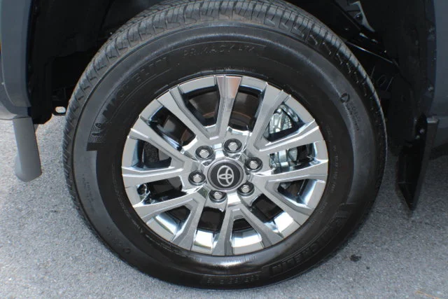 Used 2026 Underground Toyota Limited image 5