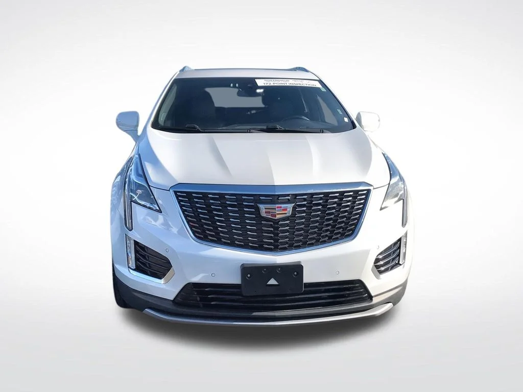 Used 2024 White Cadillac Premium Luxury image 4