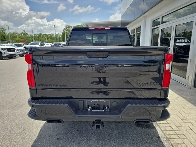 Certified Used 2025 Black Chevrolet High Country image 7