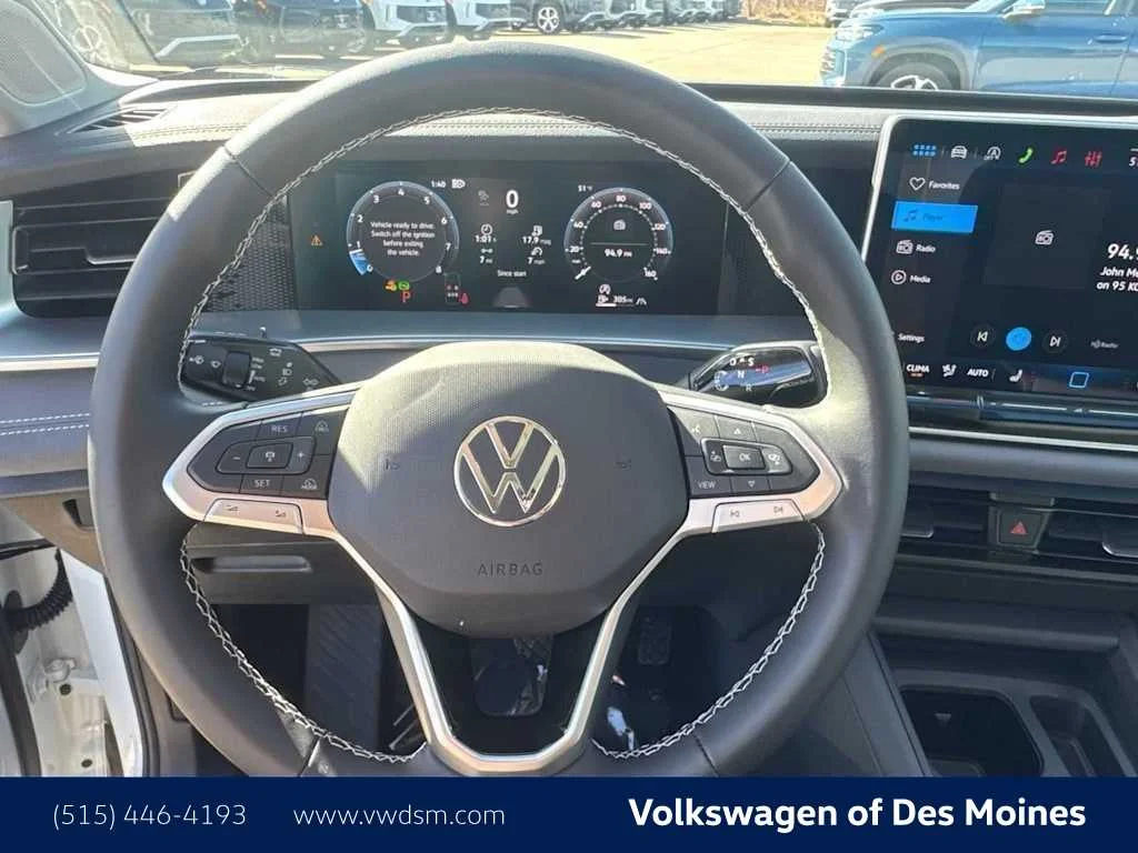 New 2026 Pure White Volkswagen SE image 14