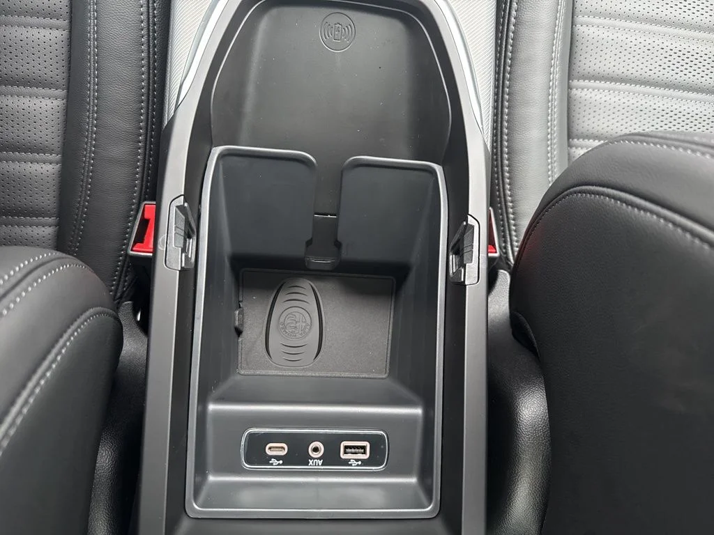 New 2026 Black Alfa Romeo Base image 24