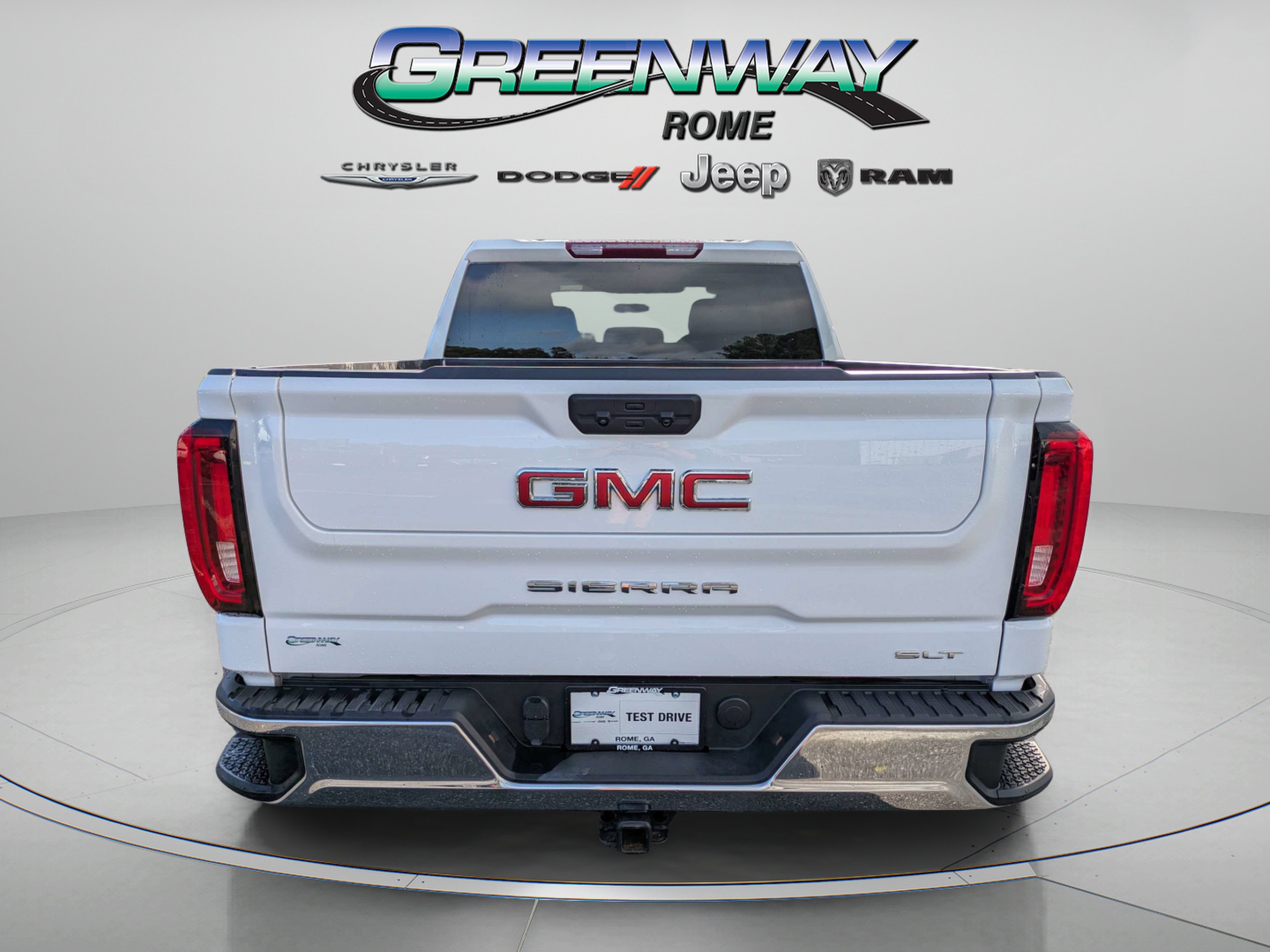 Used 2025 Summit White GMC SLT image 6