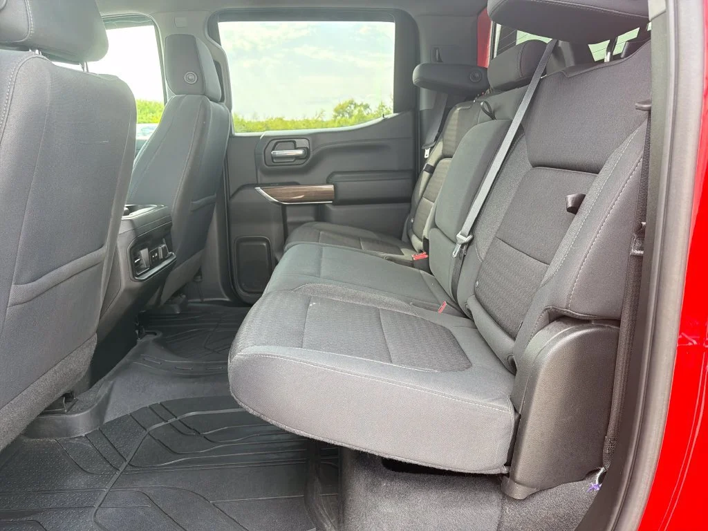 2021 Chevrolet Silverado 1500 RST - Photo 18