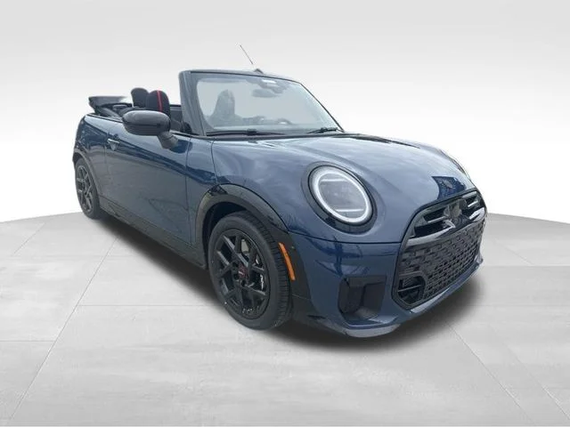 2026 MINI Convertible Cooper S's photo