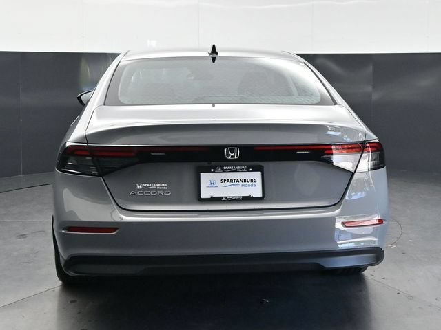 Certified Used 2025 Urban Gray Pearl Honda 1.5T SE image 41
