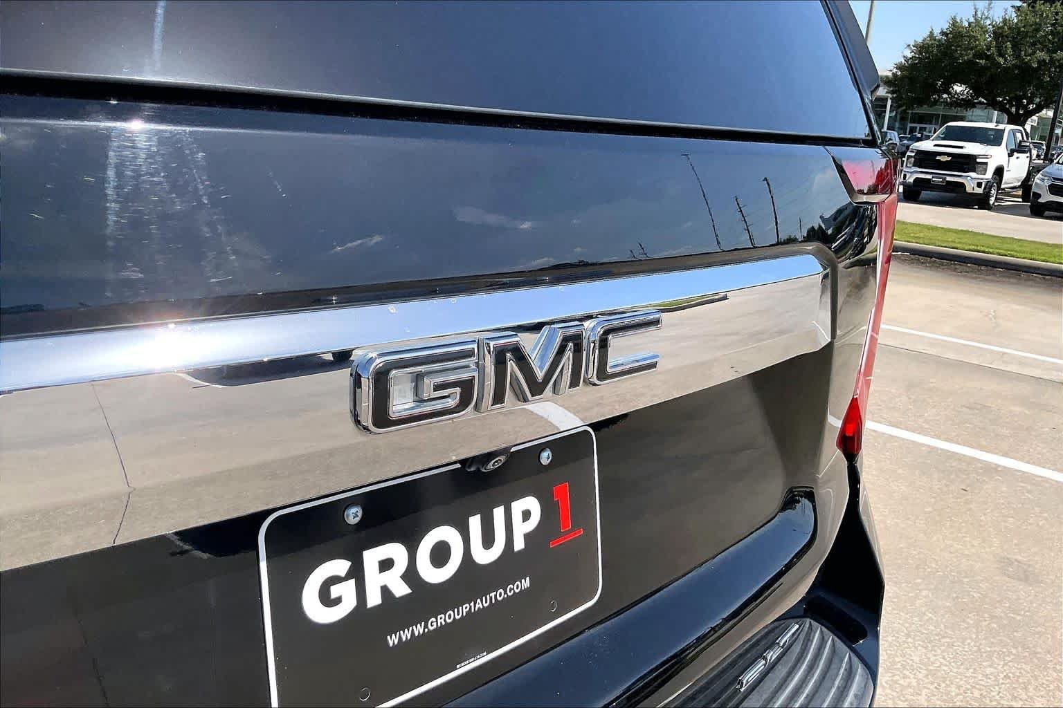 Used 2022 Onyx Black GMC SLT image 31