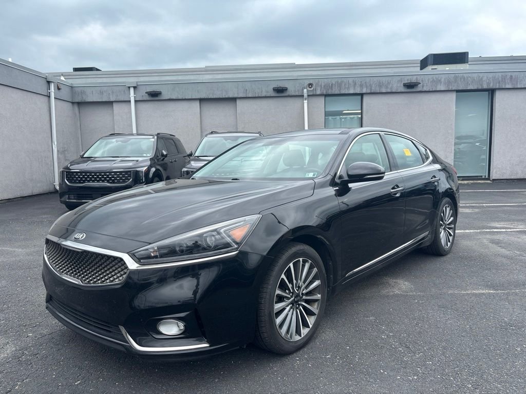 Used 2017 Black Kia Premium image 7
