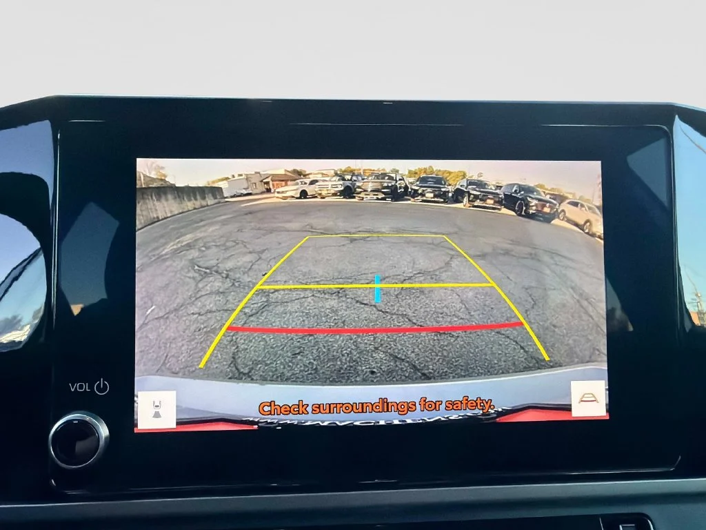 Used 2025 Silver Toyota LE image 25
