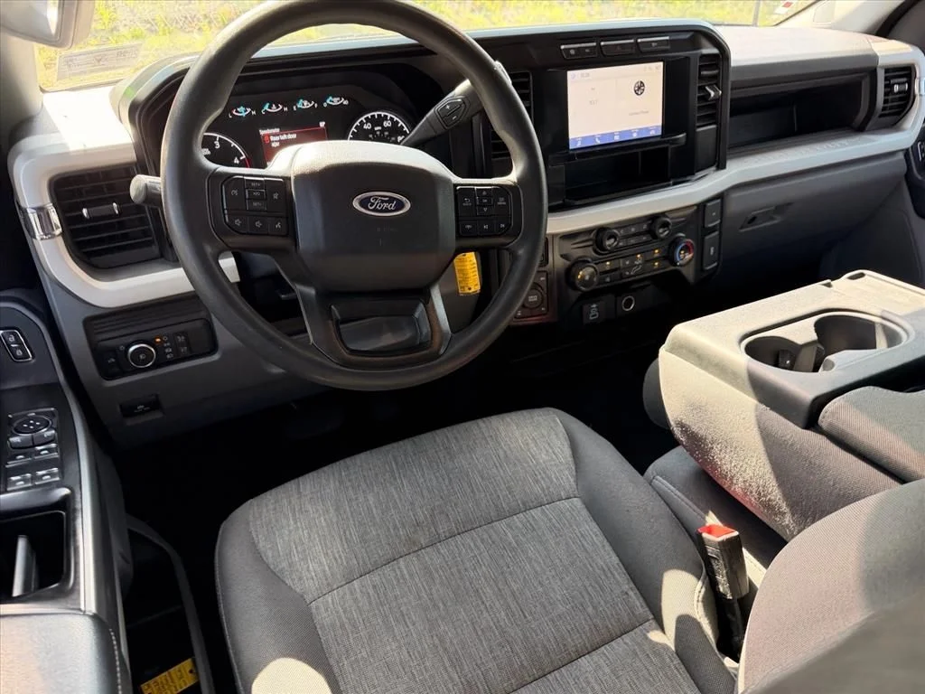 Used 2024 Gray Ford XL image 7