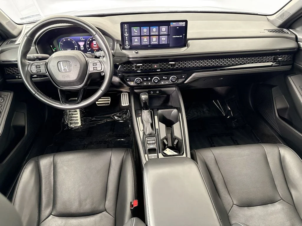 Used 2024  Honda Sport-L image 22