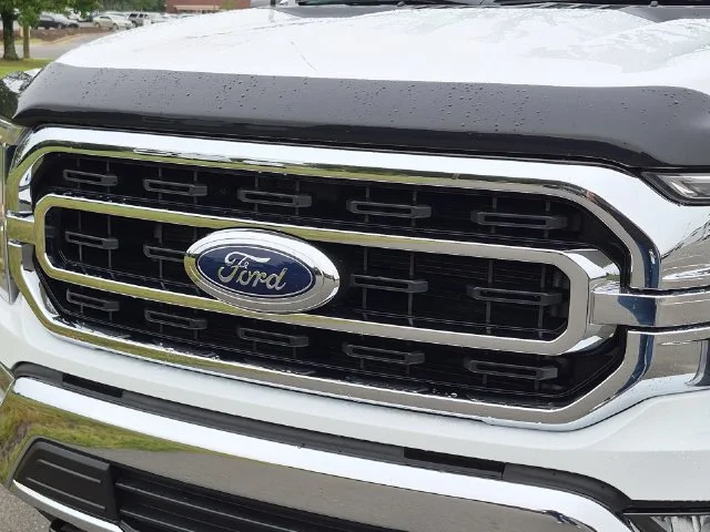 Used 2022 White Ford XLT image 36