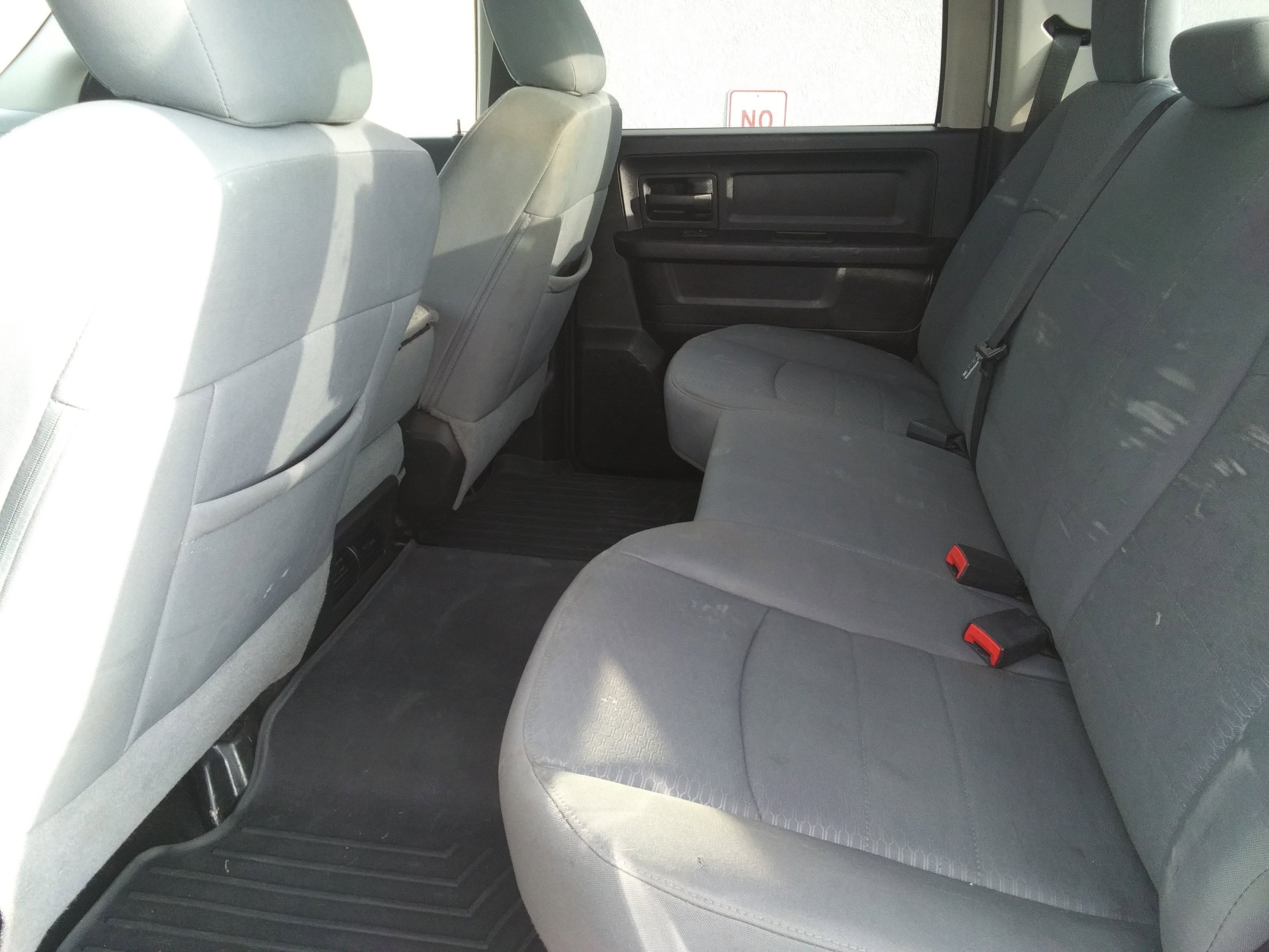 2013 Ram 2500 Tradesman photo 3