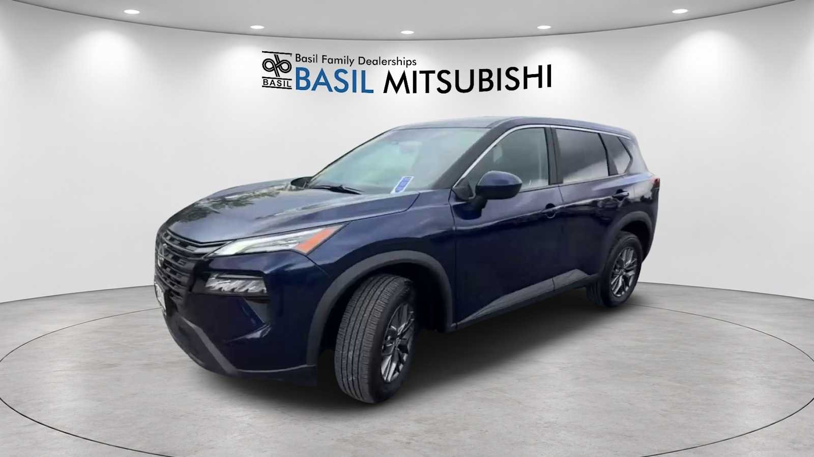 Used 2026 Deep Ocean Blue Pearl Nissan SV image 3