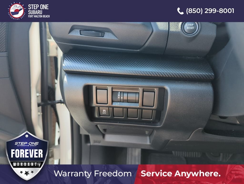 Used 2019 White Subaru 2.0i image 20