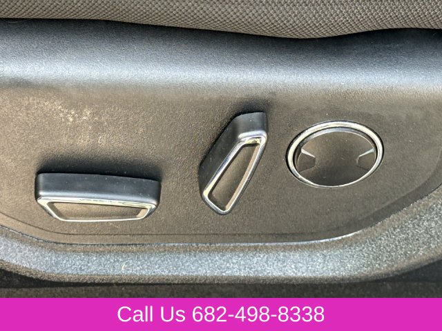 Used 2018 Blue Ford XLT image 22