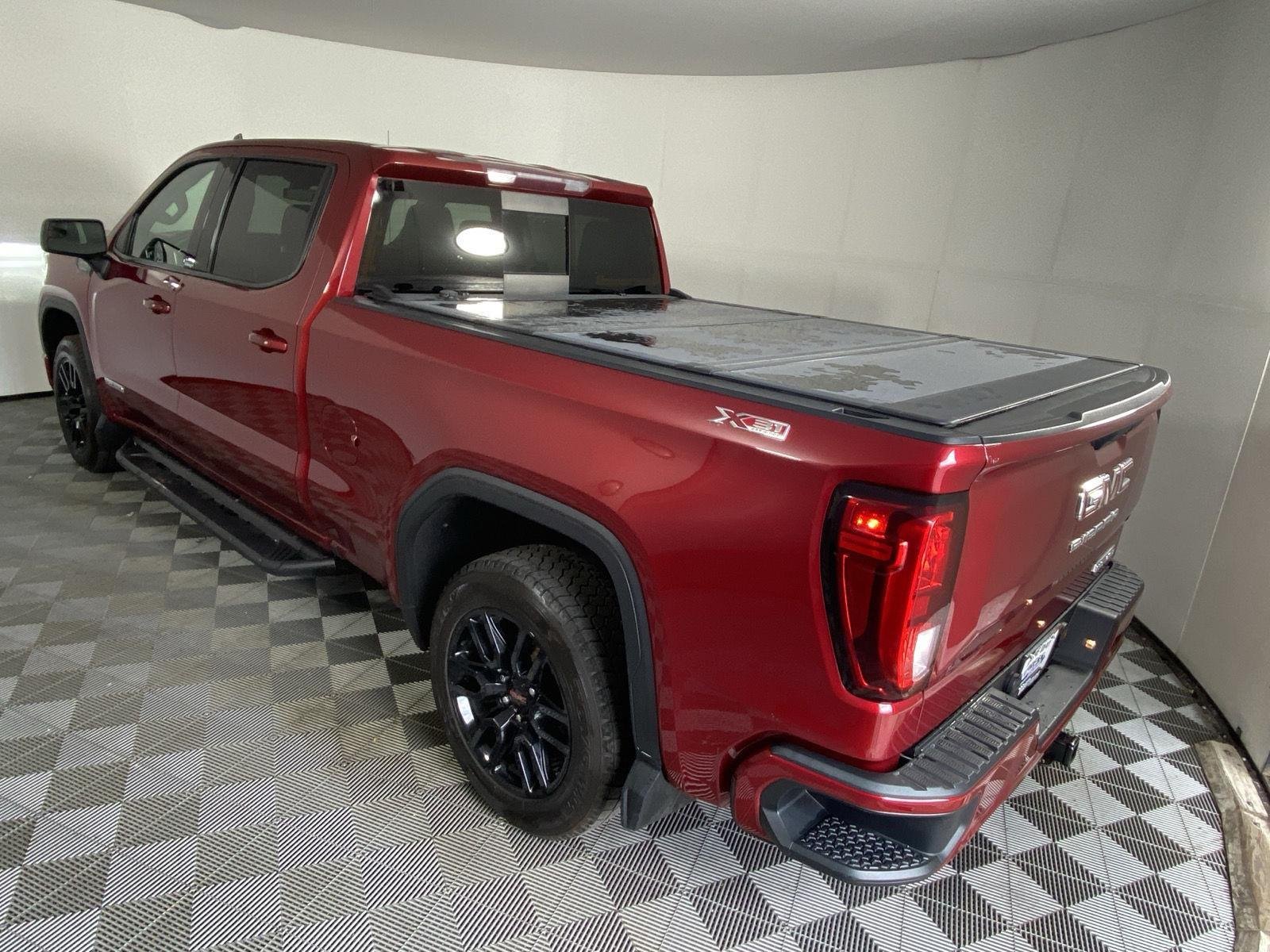 Used 2019 Cardinal Red GMC Elevation image 5