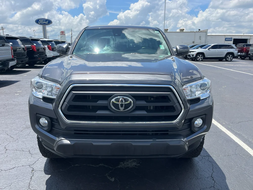 Used 2023 Toyota Tacoma SR5 with VIN 3TYAZ5CN9PT033184 for sale in Little Rock