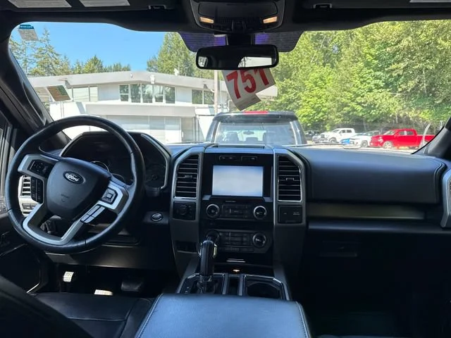 Used 2015 Magnetic Metallic Ford XLT image 11