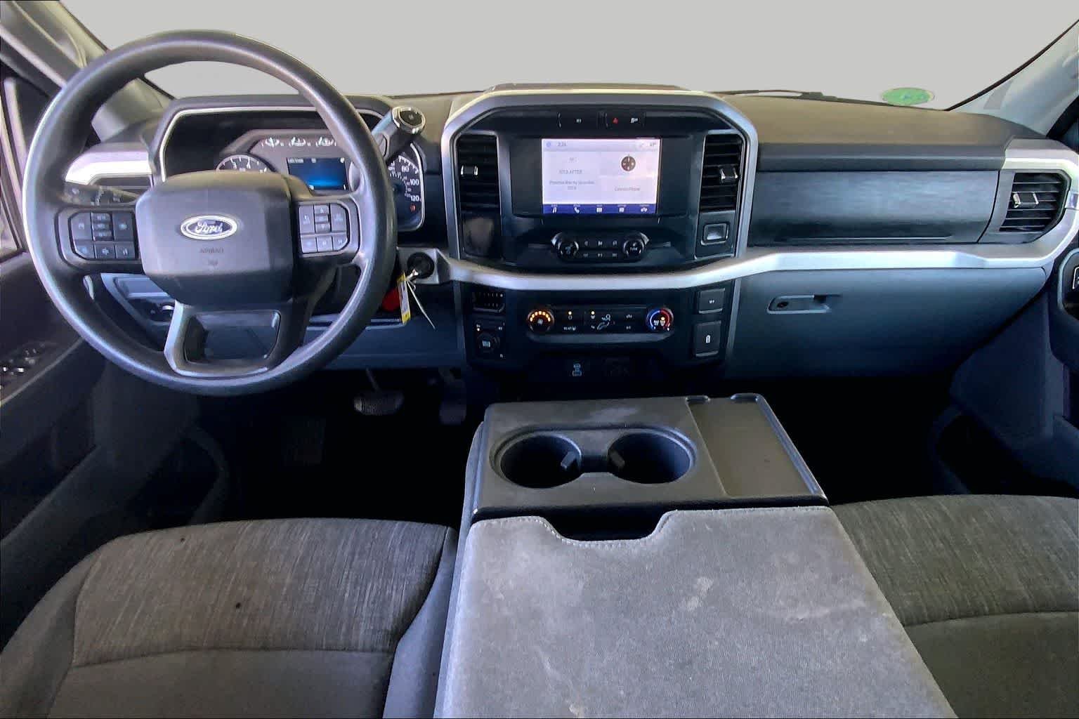 Used 2022 Agate Black Metallic Ford XLT image 18