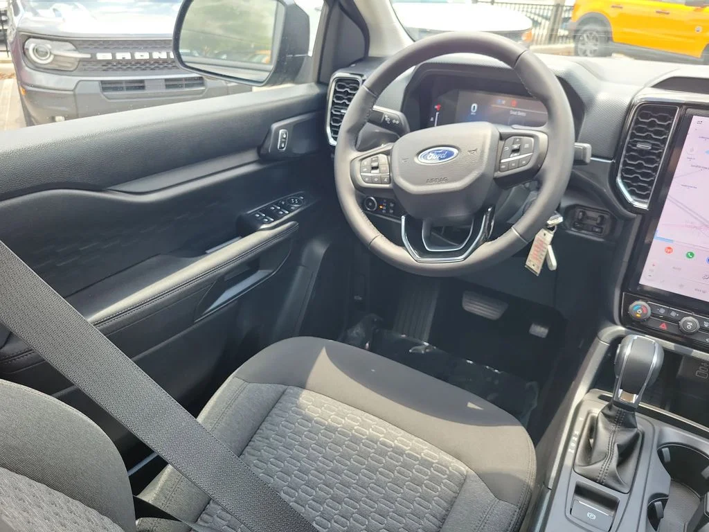 New 2026 Shadow Black Ford XLT image 12