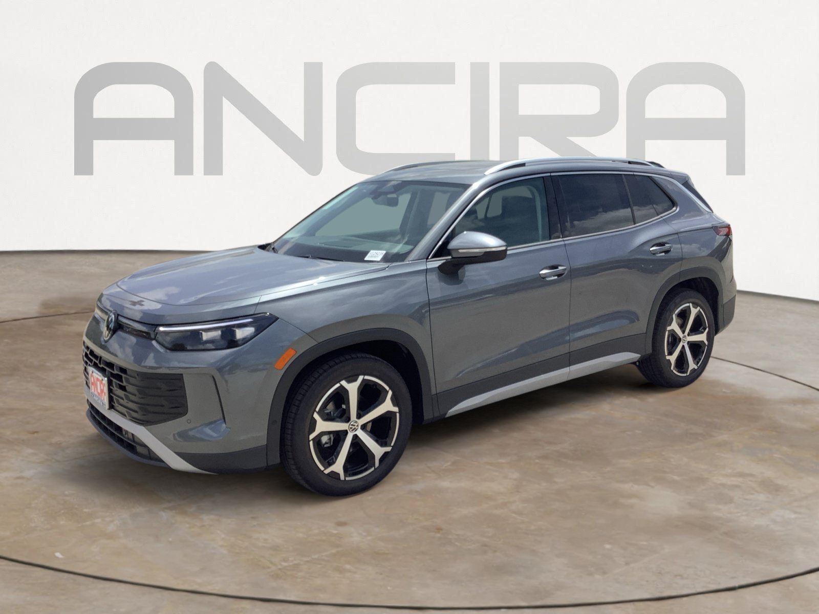 New 2026 PLATINUM GRAY Volkswagen SE image 4