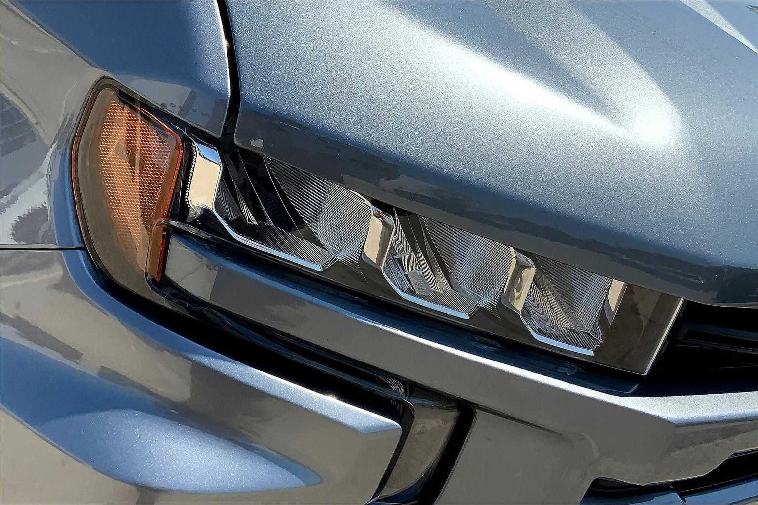 Used 2020 Satin Steel Metallic Chevrolet RST image 28