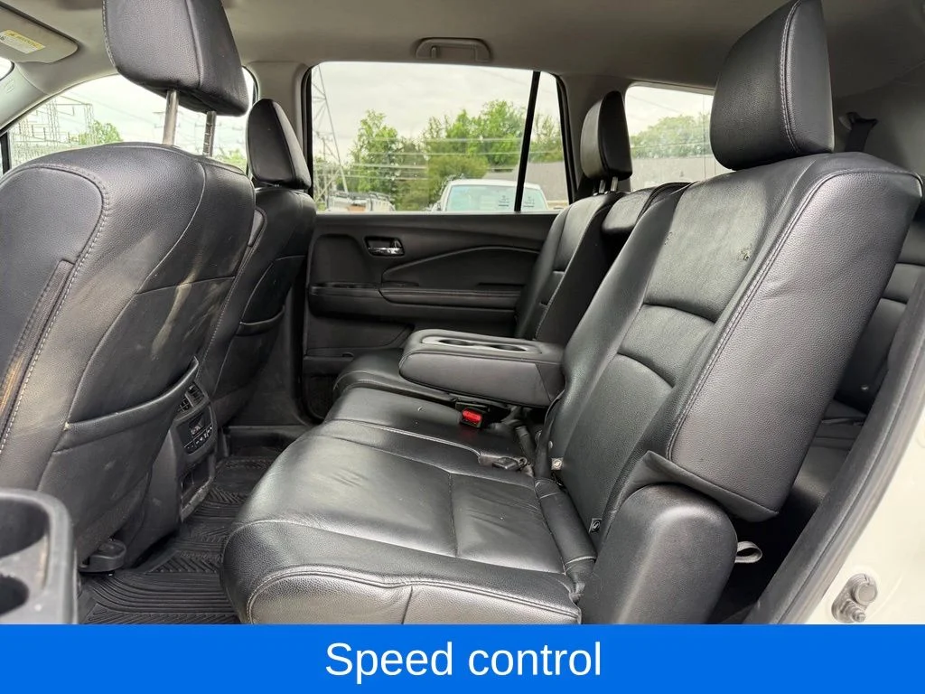 Used 2018  Honda EX-L image 15