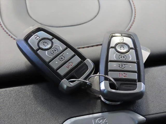 2025 Ford Expedition Active - Photo 17