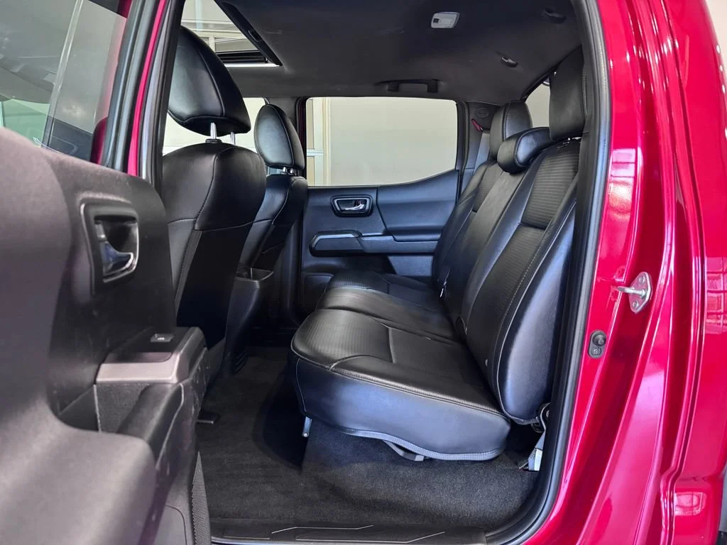 2023 Toyota Tacoma TRD Sport - Photo 11
