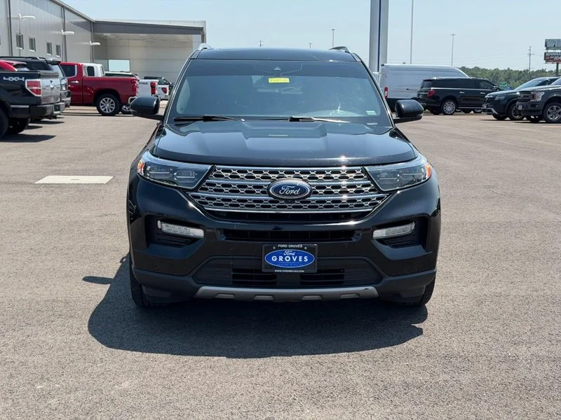 Certified Used 2020 Agate Black Metallic Ford Limited image 2