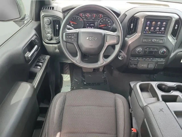 Used 2024 Summit White Chevrolet Custom Trail Boss image 18