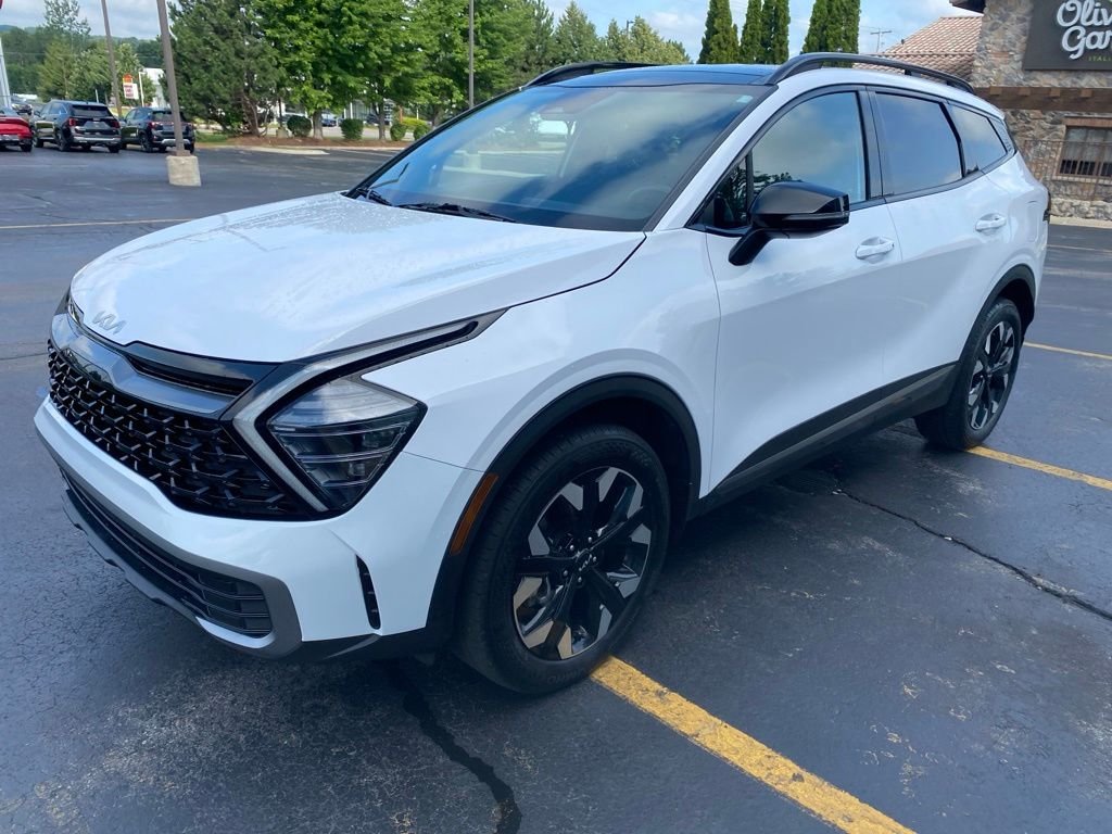 Certified Used 2024 White Pearl Kia X-Line image 7