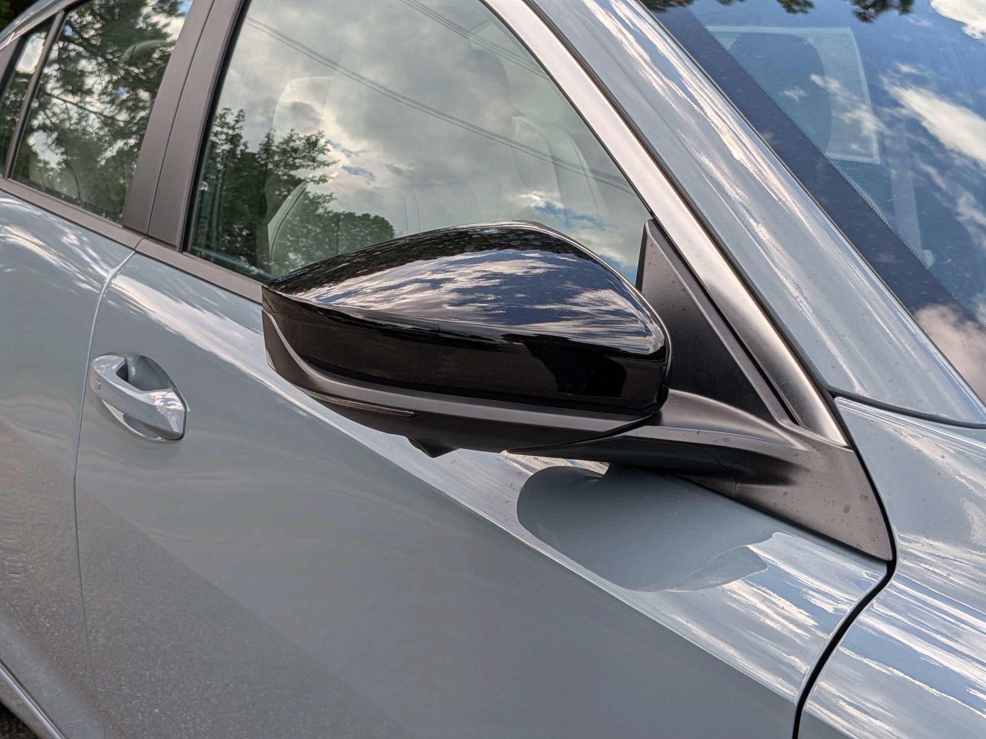 New 2026 Gray Nissan SL image 10