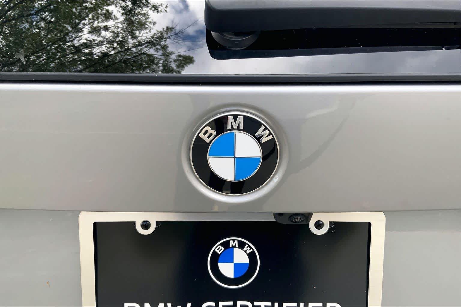 Certified Used 2023 Space Silver Metallic BMW xDrive28i image 30
