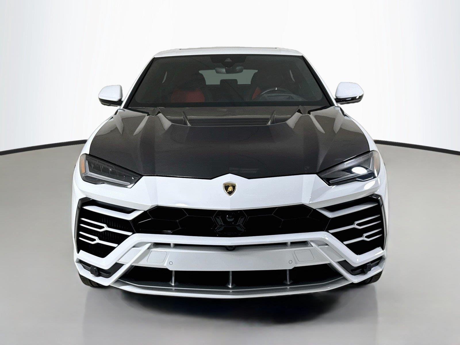 Used 2020 Bianco Icarus Metallic Lamborghini Carbon Bonnett | Custom Exhaust | Only 10K Miles image 11