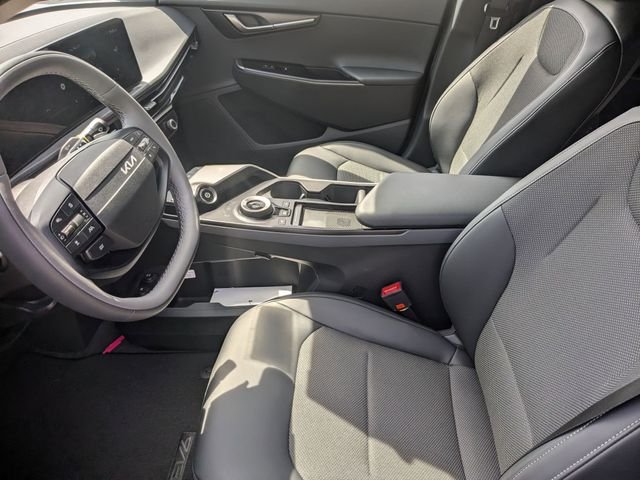2025 Kia EV6 Light L/R - Photo 11